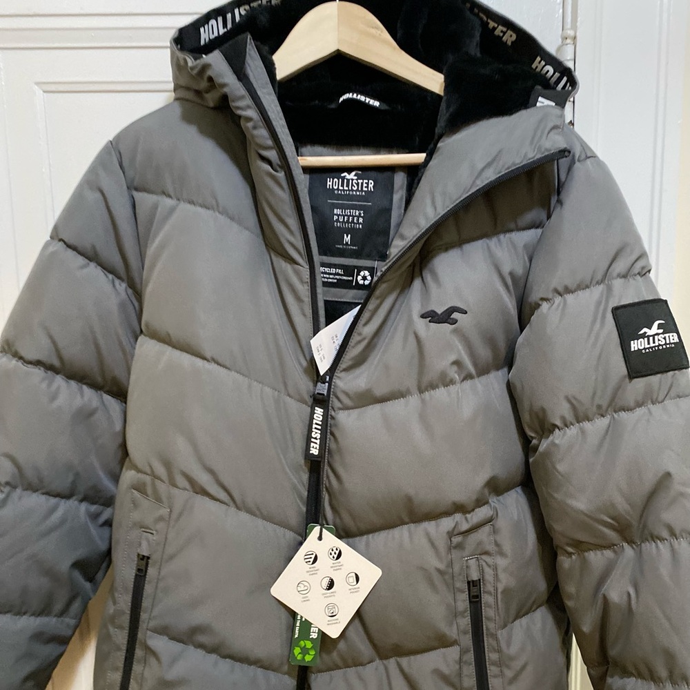 Gorgeous Hollister men’s warm jacket size M. NWT